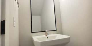 Brand New Modern Three Bedroom Gallery 12