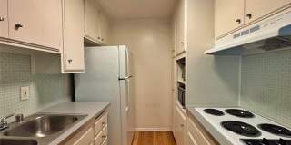 5625 Sumner Gallery 28