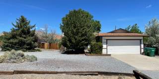 Cute 3 bedroom, 2 bathroom available in Spanish Springs!! Gallery 1
