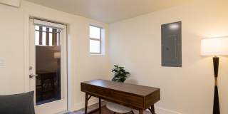 Ballard Seattle 3 Bedroom Apartment for Rent | In-Unit Laundry, Pet Friendly, Parking Available & Walkable Location Near Golden Gardens + Get 14 Days FREE Rent on Your New Home! Gallery 8