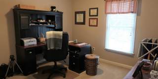 3 Bedroom 2.5 Home in Christiansburg! Gallery 8