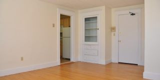 111 Sherman Street Gallery 8
