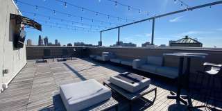 104 Howe Gallery 13