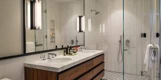 368 Third Avenue Gallery 7