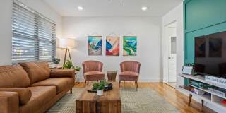 407 NW H Street Gallery 1