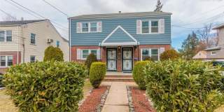 221 Lockwood Avenue Gallery 1