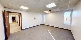 4770 Indianola Ave Gallery 8