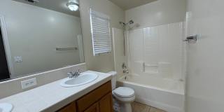 Spacious SW Bakersfield Home! Gallery 12