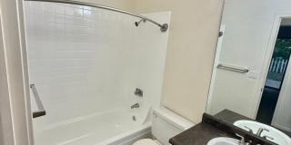 Evergreen Apartments Gallery 19