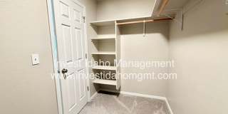 Spacious 4 Bed 2 Bath Home in Kuna Gallery 15