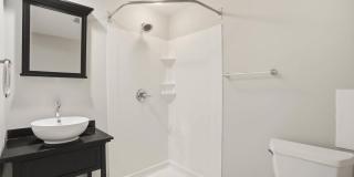 1382 ALMOND DR Gallery 29