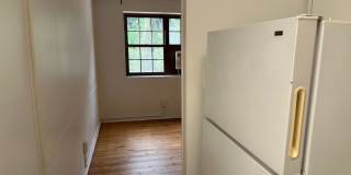 5424 Fifth Avenue Gallery 168