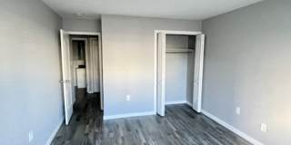 Fully Renovated Modern Apartments Gallery 36