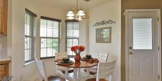 Cute 3-bedroom, 2-bath home Gallery 15