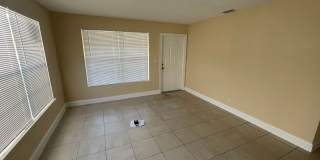 4/2 Home for rent, all tile floor, granite counter tops, new cabinetry, central ac. Gallery 8