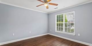 1st Floor Condo in Bellingham Park Available now! Gallery 16
