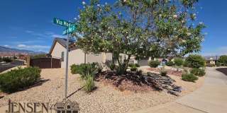 Beautiful Furnished 4 Bedroom home in Brio Gallery 3