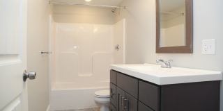Newly Built 6br/3ba- Steps away from PC! Gallery 21
