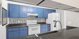 Room in 3 Bedroom Home at Finley Forest Dr Gallery 15
