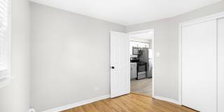 7620 S Coles Gallery 8