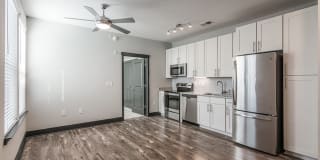 Vintage Gateway Apartments Gallery 33