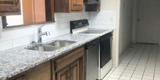2 Masters - Lawn Care Provided - 3 bds/3 baths 2 Masters - Lawn Care Provided - 3 bds/3 baths Gallery 7