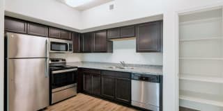 Willow Creek Apartments Gallery 9