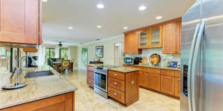 221 LOOKOUT POINT DRIVE Gallery 12