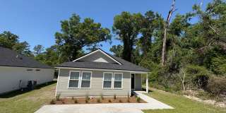 New 4 Bedroom Home Available Now Gallery 1