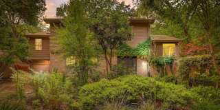 805 Leonard St!!! - Amazing 7 bed House walking distance to UT. Gallery 1