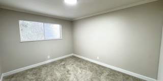 524 E 17th St. Gallery 11