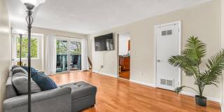 5 Birch Lane unit: F Gallery 1