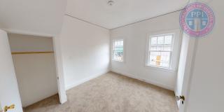 Coveted Old Town Lake Oswego Craftsman | Walk to George Rogers Park, Downtown Dining & Shopping Gallery 12