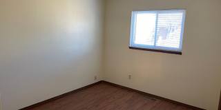 4 Bedroom Rancher off of Powers Gallery 10