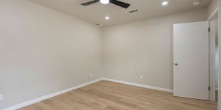 Stylishly Remodeled Home, Two Primary Suites and Unbeatable South Austin Location! Gallery 19