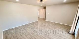 2024 Plymouth Ln Gallery 9