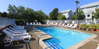 The Courtyard at North Beacon Gallery 6