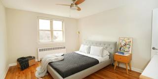 Summit Court Gallery 11