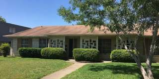 *COMING SOON* 2 Bedroom / 1 Bath Home South Side Lions Park! *COMING SOON* 2 Bedroom / 1 Bath Home South Side Lions Park! Gallery 1