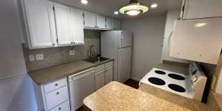 Quaint 1 Bedroom Condo in the Southwest part of Town with Garage Gallery 9