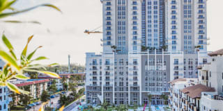 The Palmer Dadeland Gallery 14