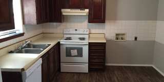 Adorable cottage is right in the heart of OKC! Gallery 10