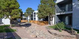 Peaks at Los Ranchos Gallery 10