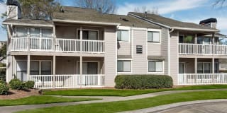 Advenir at Winterset Gallery 9