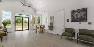 The Benton Gallery 33
