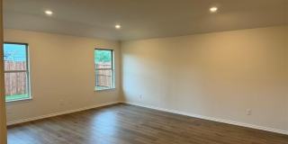 2335 Gardenia Lane Gallery 9