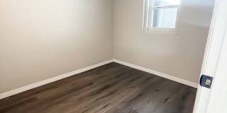 MOVE IN SPECIAL !! COZY 1/1  CONVENIENTLY LOCATED CLOSE TO DOWNTOWN ST. PETERSBURG Gallery 9
