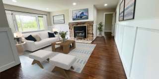 2650 Morris Gallery 1