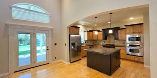 5 Bed 3 Bath Bridge Tower Beauty Gallery 10
