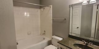 The Hamilton Apartments Gallery 41